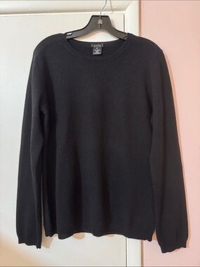 Women’s Black Crewneck Sweater – Classic Lightweight Knit